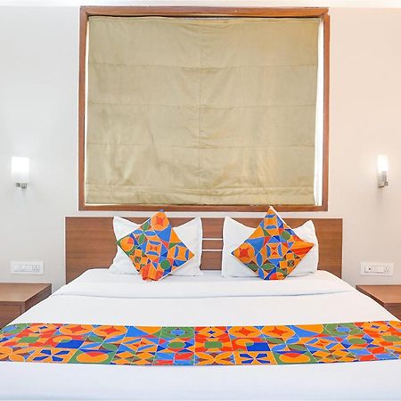 Fabhotel Classic Executive Phursungi 外观 照片